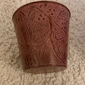 Embossed Brown Planter